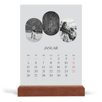 Tischkalender mit Holzfuß Hochformat — Abenteuer-Route