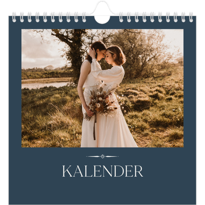 Jahreskalender Quadratisch — Schiefer und Serifen [deckblatt]
