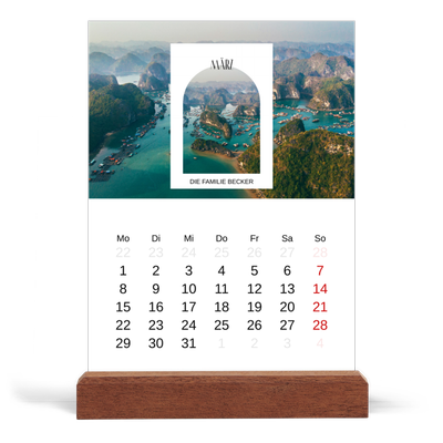 Tischkalender mit Holzfuß Hochformat  — Der offene Bogen [Marsch]