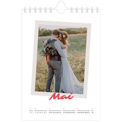 Fotokalender A5 — Karminrote Signatur [Mai]