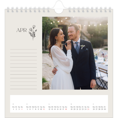 Jahreskalender Quadratisch — Blühende Initialen [April]