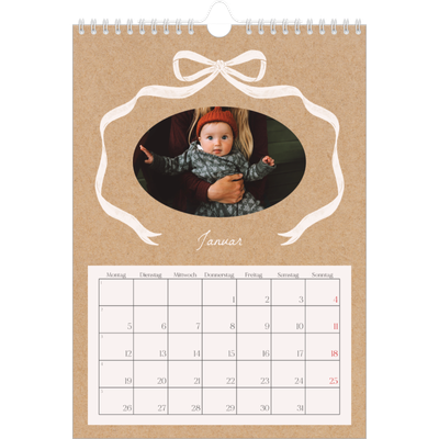 Fotokalender A4 (20 x 30 cm) — Kraftpapier und Schleife [Januar]