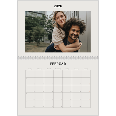 Fotokalender A4 doppelt (30 x 40 cm) — Schlicht in Creme [Februar]