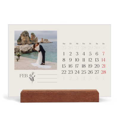 Tischkalender mit Holzfuß Querformat  — Blühende Initialen [Februar]