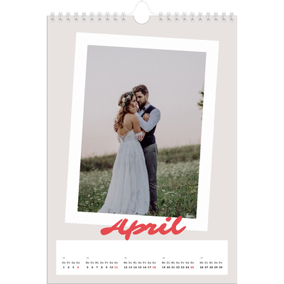 Fotokalender A4 (20 x 30 cm) — Karminrote Signatur [April]