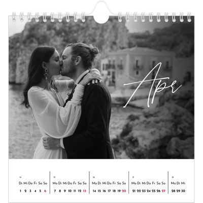 Jahreskalender Quadratisch — Elegante Schrift [April]