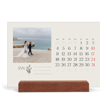 Tischkalender mit Holzfuß Querformat — Blühende Initialen