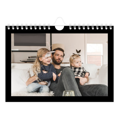 Fotokalender A5 — Schwarzer Rand oben [deckblatt]