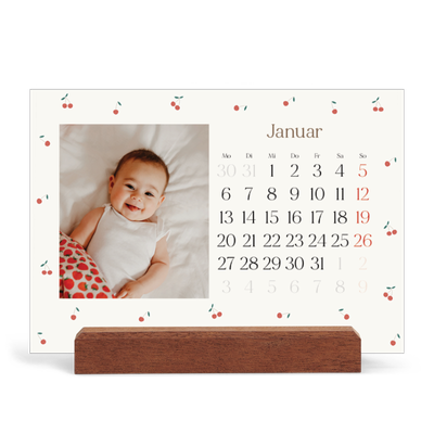 Tischkalender mit Holzfuß Querformat  — Kleine Kirsche [Januar]