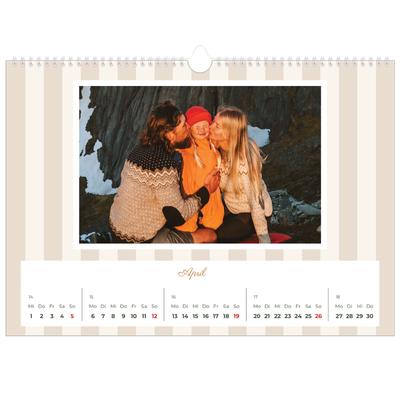 Fotokalender A3 — Schrift und Streifen [April]