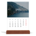 Tischkalender mit Holzfuß Hochformat  — Endloses Entfliehen [April]