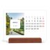 Tischkalender mit Holzfuß Querformat  — Die ganze Geschichte [April]