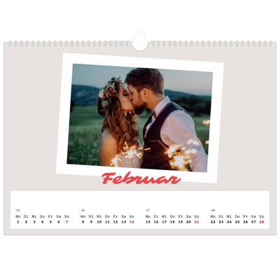 Fotokalender A3 — Karminrote Signatur [Februar]